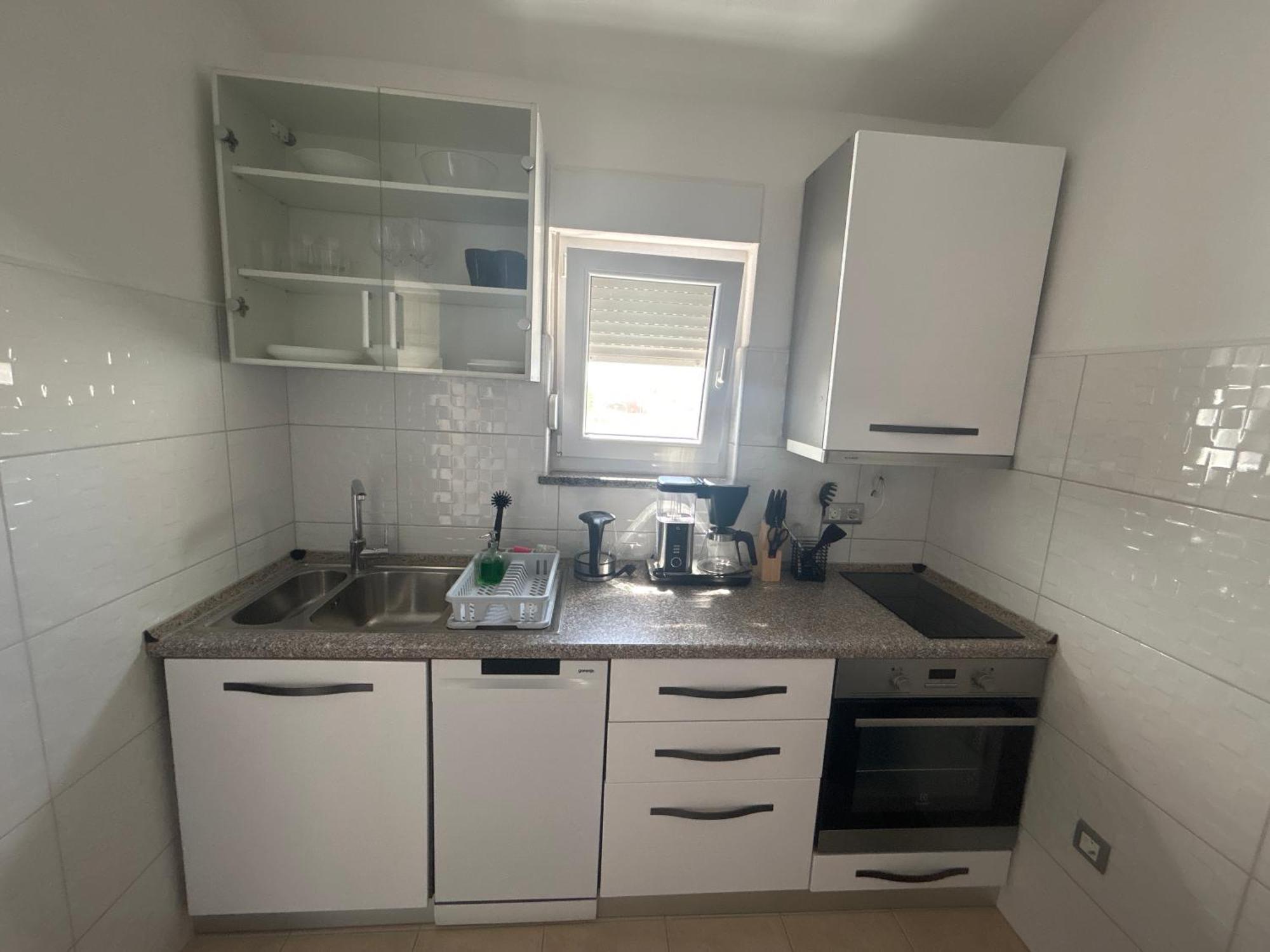 Apartments Nicole Wera ニン エクステリア 写真